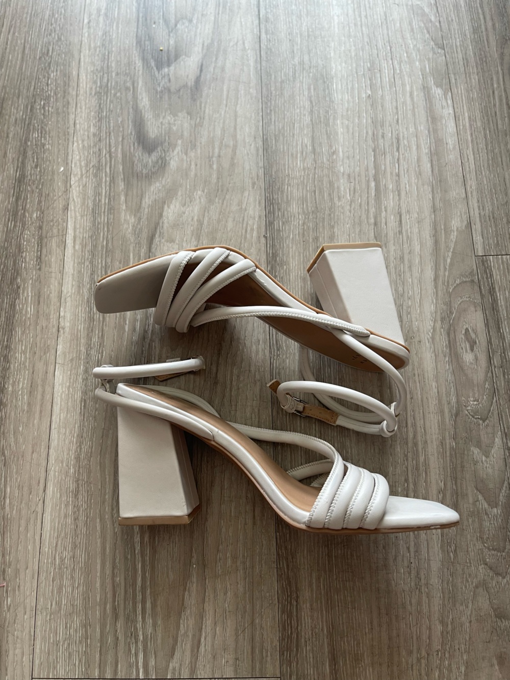 Women's White Strappy Block Heel Sandals